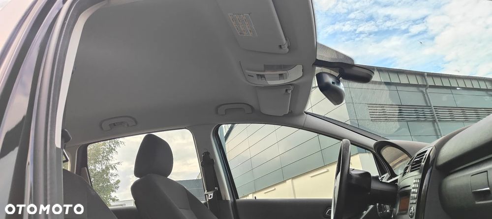Mercedes-Benz Klasa A 160 BlueEFFICIENCY Elegance - 26