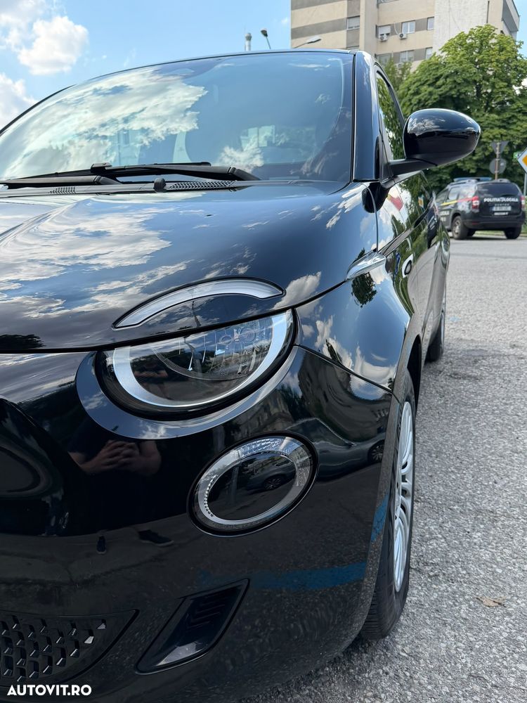 Fiat 500E - 16