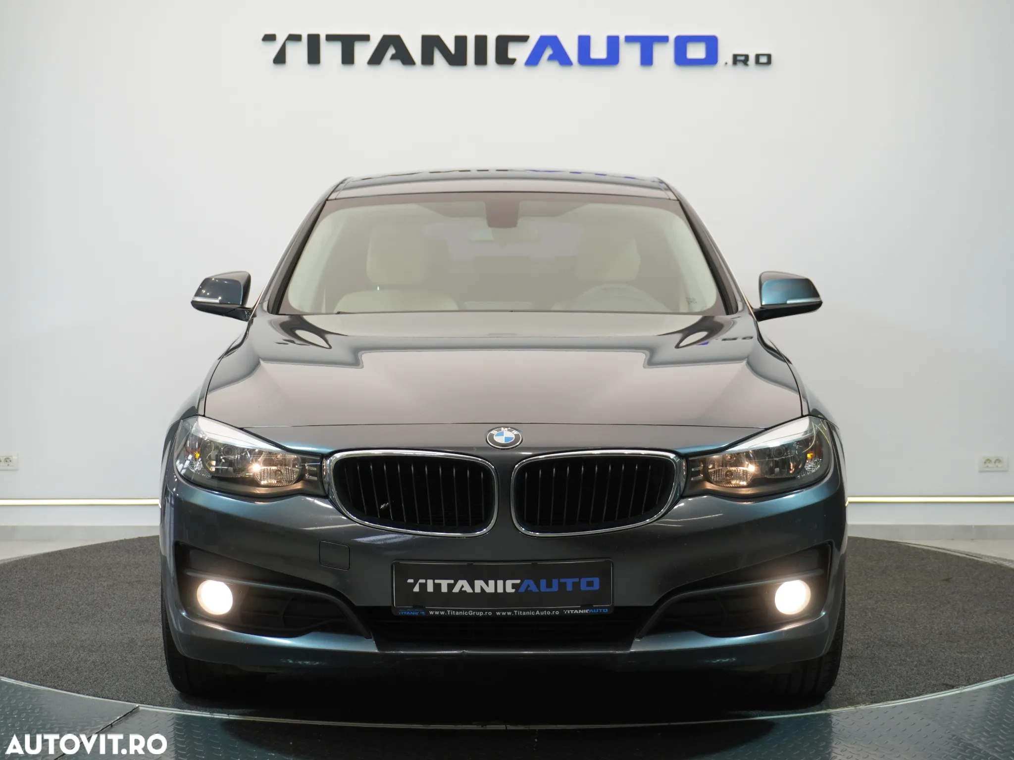 BMW Seria 3 318d - 6