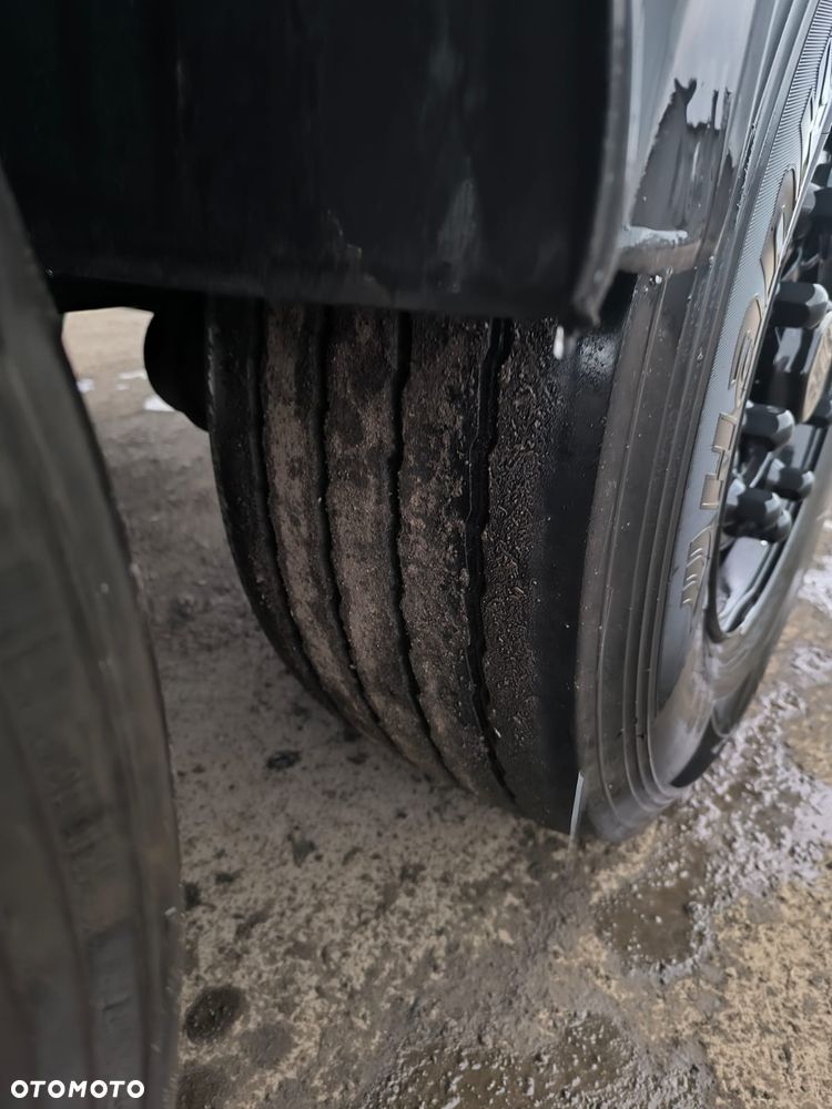 Schwarzmuller | RUCHOMA PODŁOGA | WALKING FLOOR | OŚ PODNOSZONA | - 9