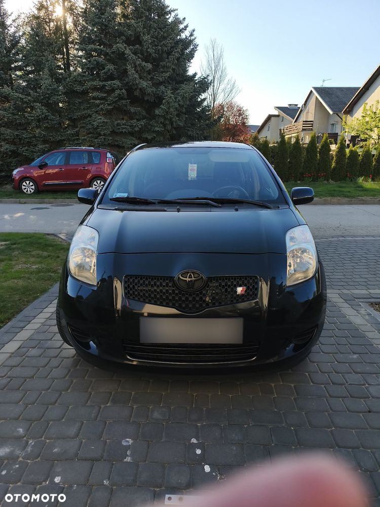 Toyota Yaris 1.4 D-4D Sol - 1
