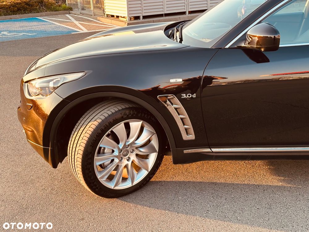 Infiniti QX70 3.0d S - 5