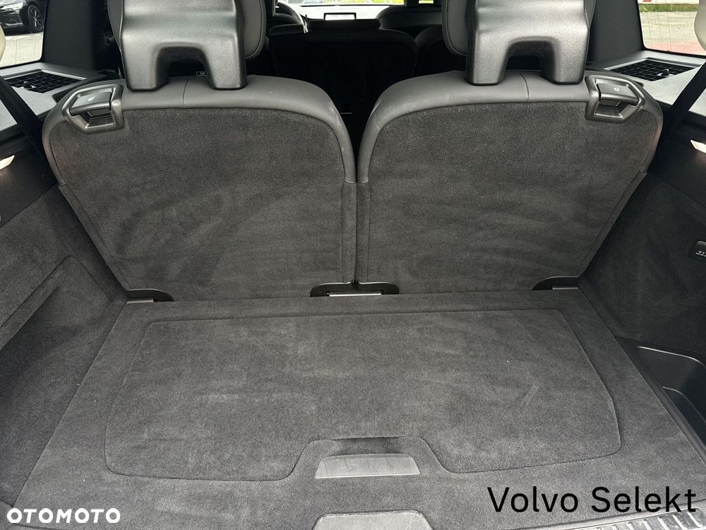 Volvo XC 90 - 16