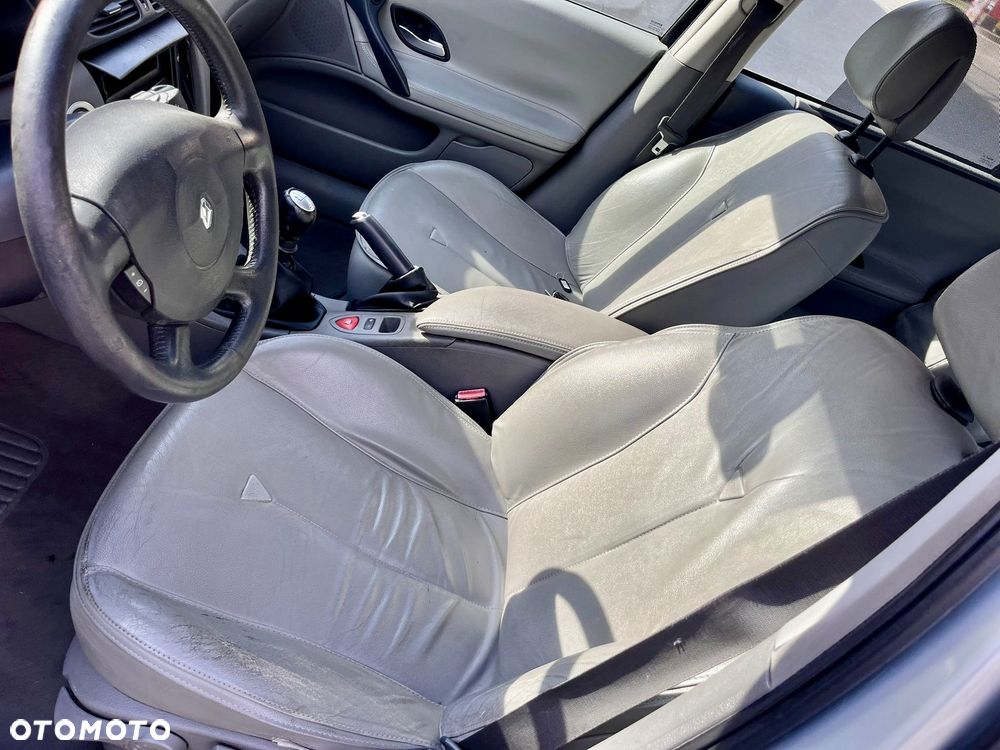 Renault Laguna - 9