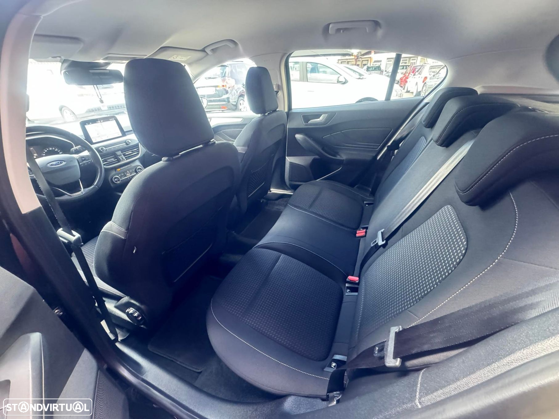 Ford Focus 1.5 TDCi Titanium - 14