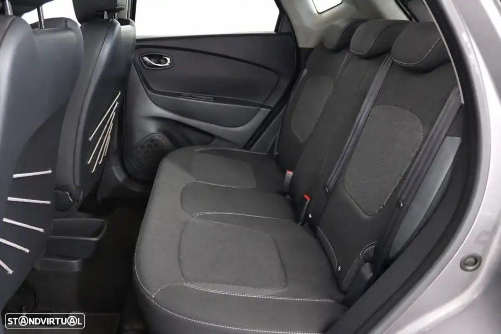 Renault Captur 1.2 TCe Exclusive EDC - 15