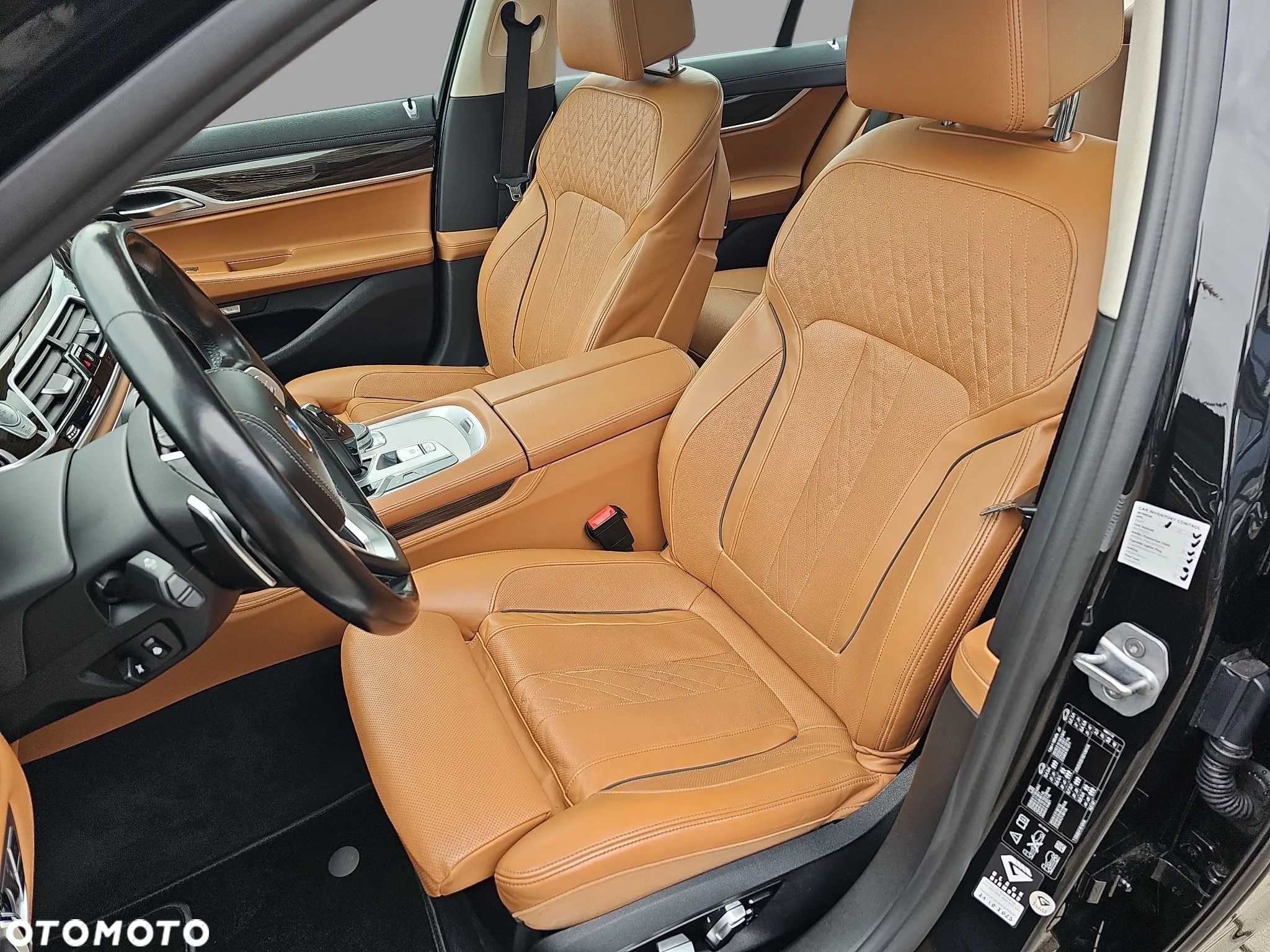BMW Seria 7 740d xDrive - 11