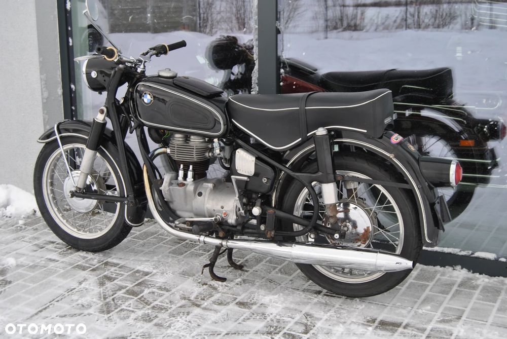 BMW R - 40