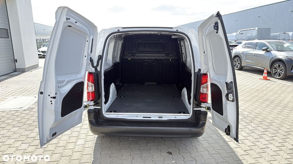 Toyota Proace City - 8