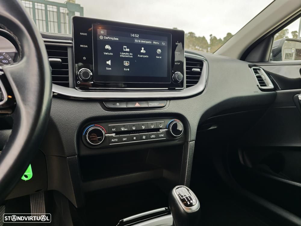 Kia XCeed 1.0 T-GDI Dynamic - 14