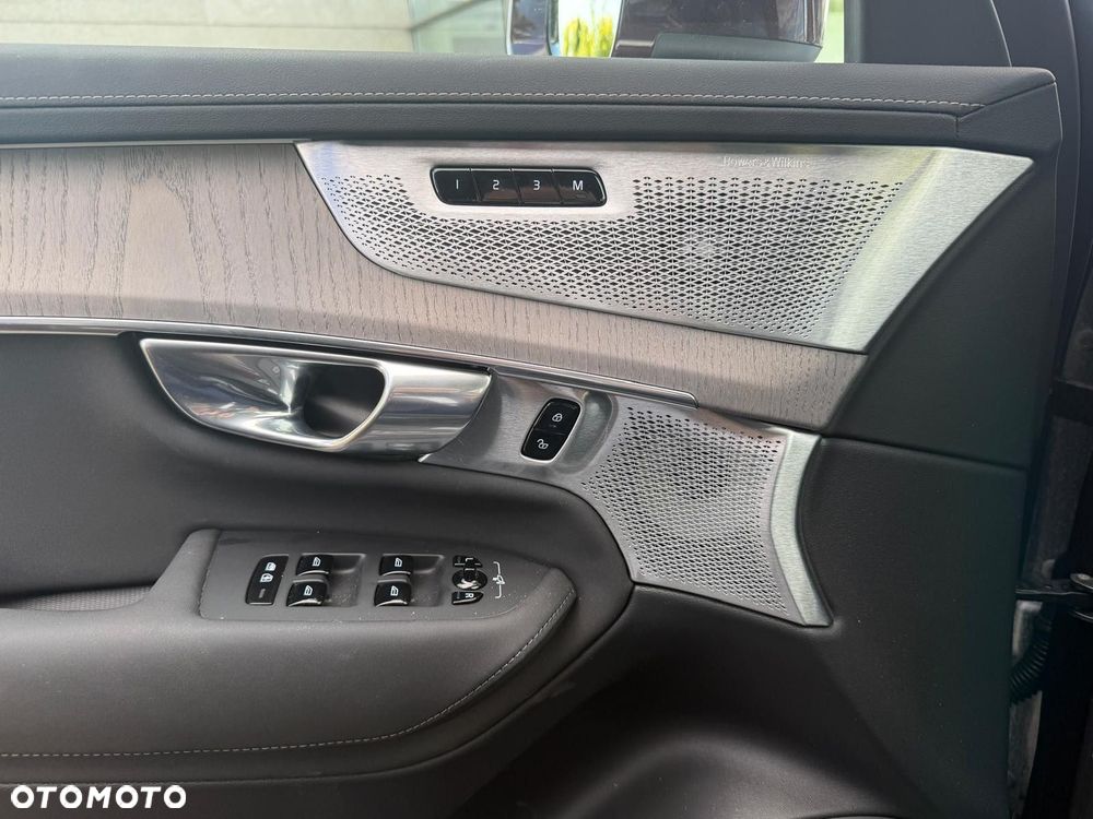 Volvo XC 90 - 34