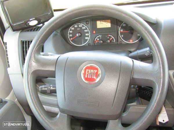 McLouis Tandy 672 Cama central - 24