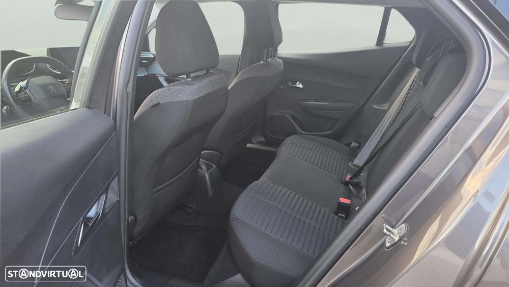 Peugeot 2008 1.5 BlueHDi Active Pack - 11