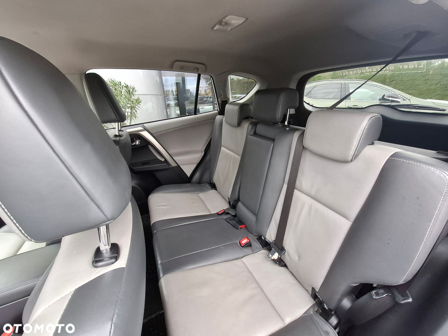Toyota RAV4 2.2 D-CAT Prestige - 16