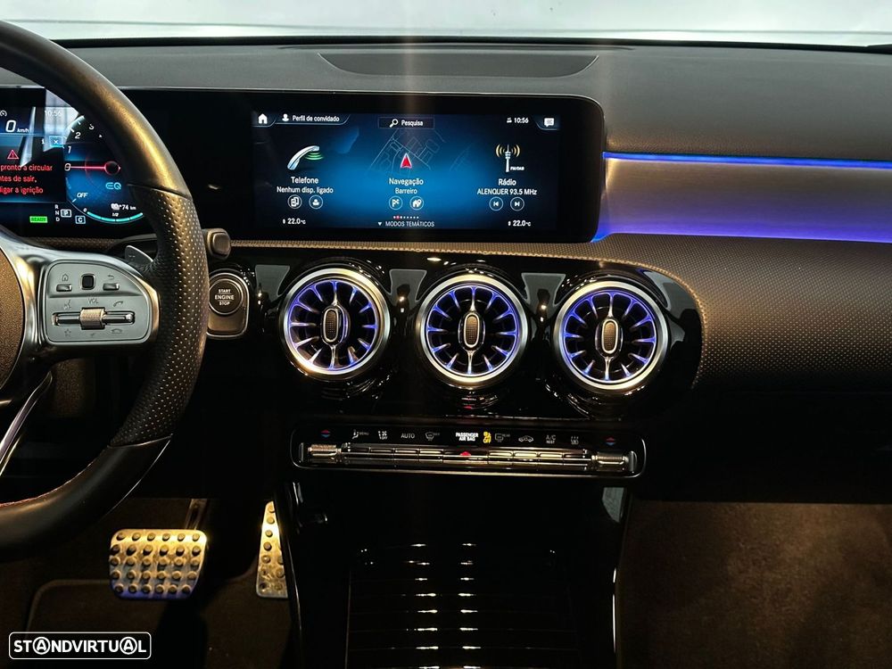 Mercedes-Benz A 250 e AMG Line - 17