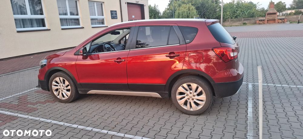 Suzuki SX4 S-Cross 1.0 T Premium - 4