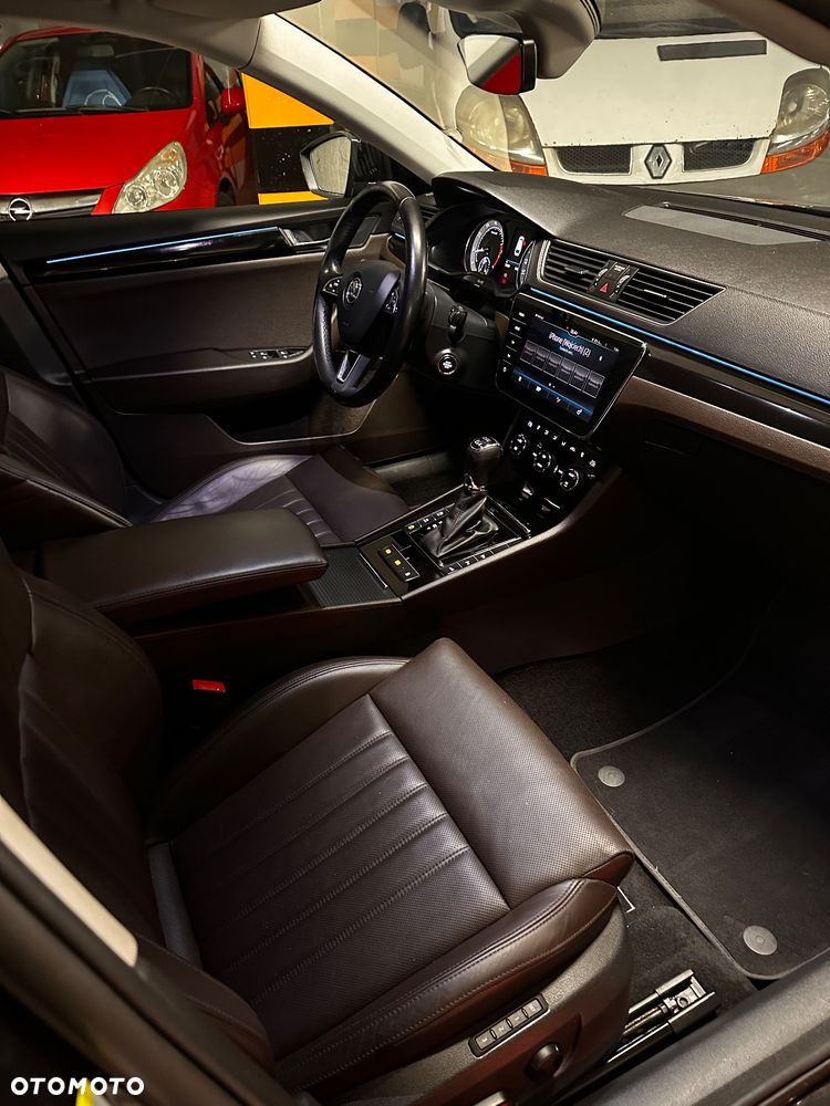 Skoda Superb 2.0 TSI 4x4 L&K DSG - 13
