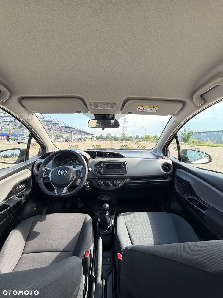 Toyota Yaris 1.5 Active - 9