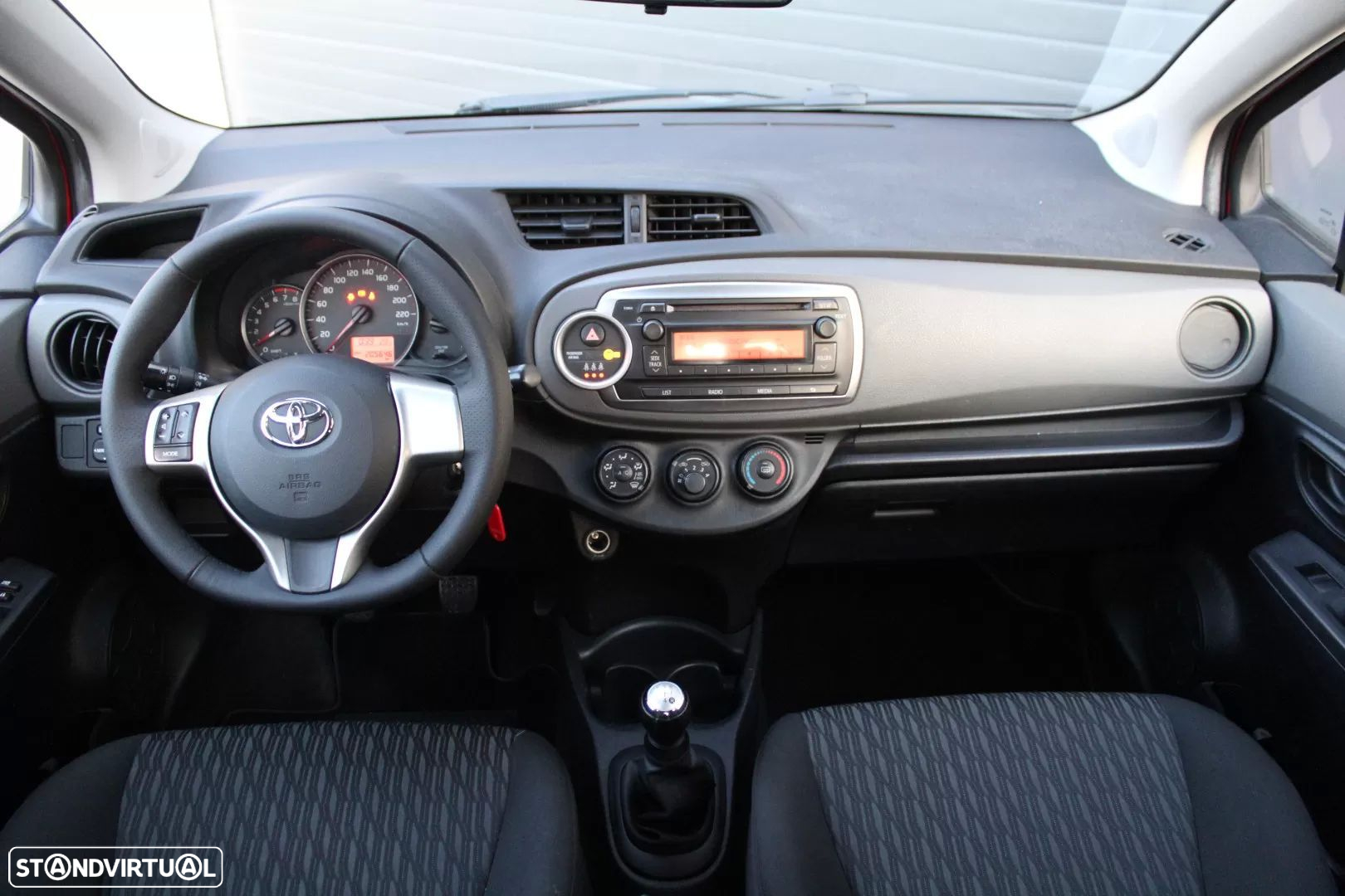 Toyota Yaris 1.0 VVT-i Comfort - 8