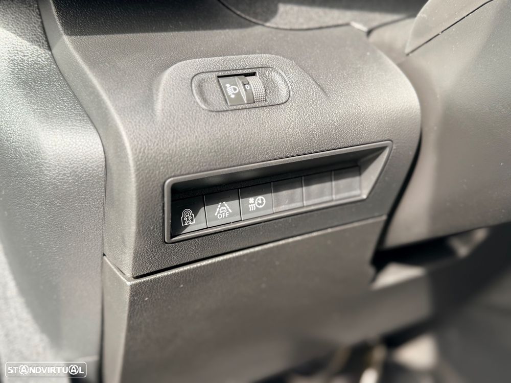 Peugeot e-Rifter 50 kWh Long Allure Pack - 14