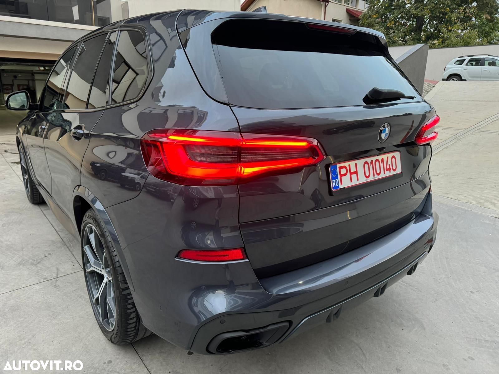 BMW X5 M M50d - 9