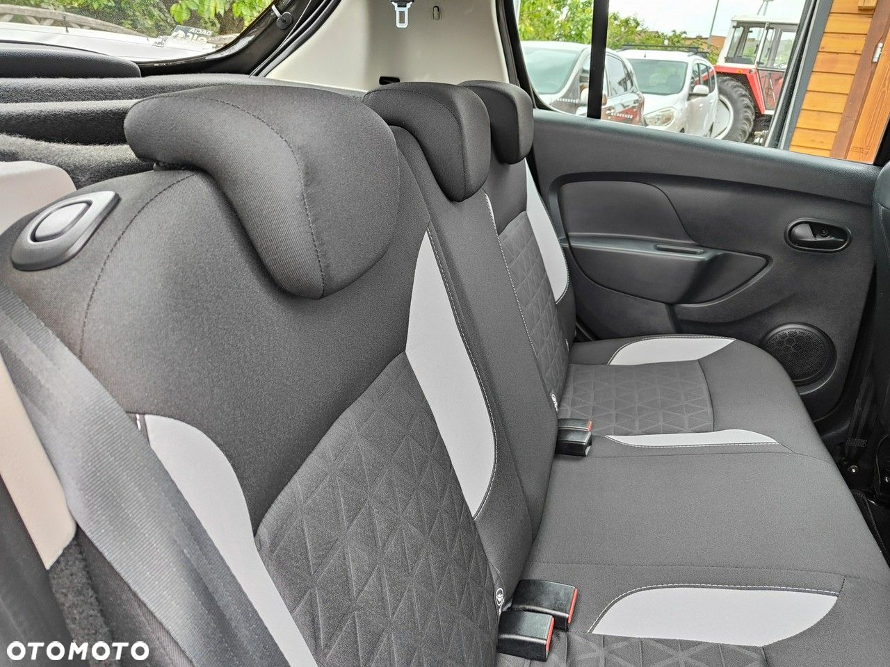 Dacia Sandero Stepway 1.5 dCi Ambiance - 22