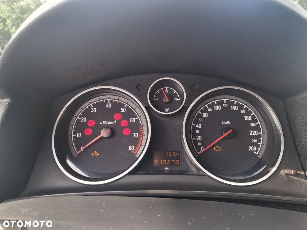 Opel Astra - 13