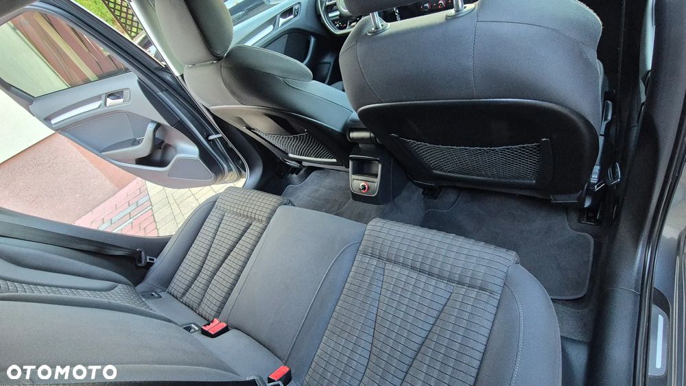 Audi A3 Sportback 2.0 TDI S line Sportpaket - 20