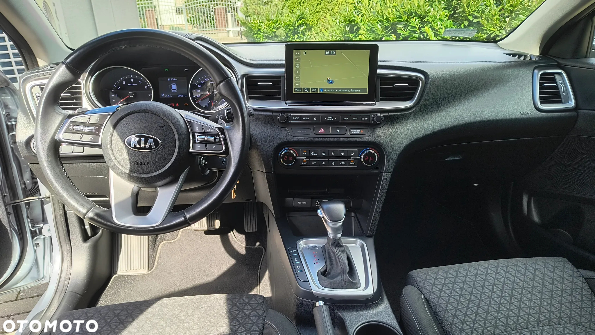 Kia Ceed 1.4 T-GDI M DCT - 14