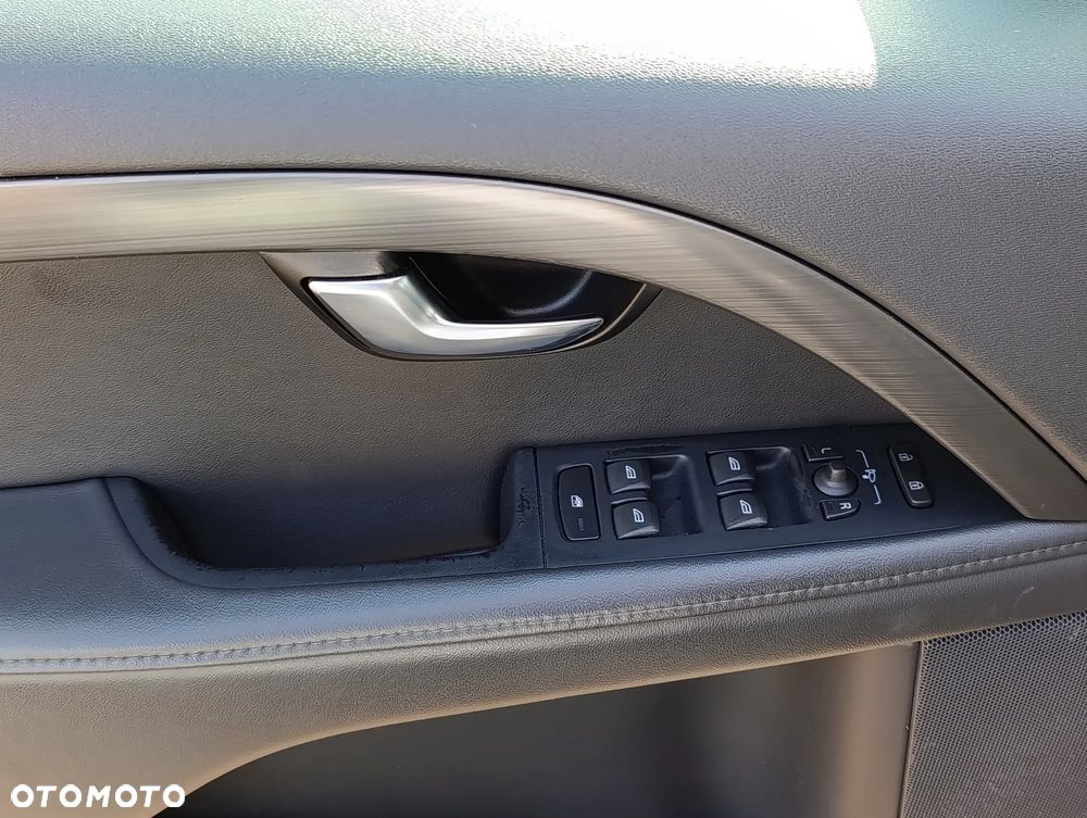 Volvo S80 D5 AWD Momentum - 17