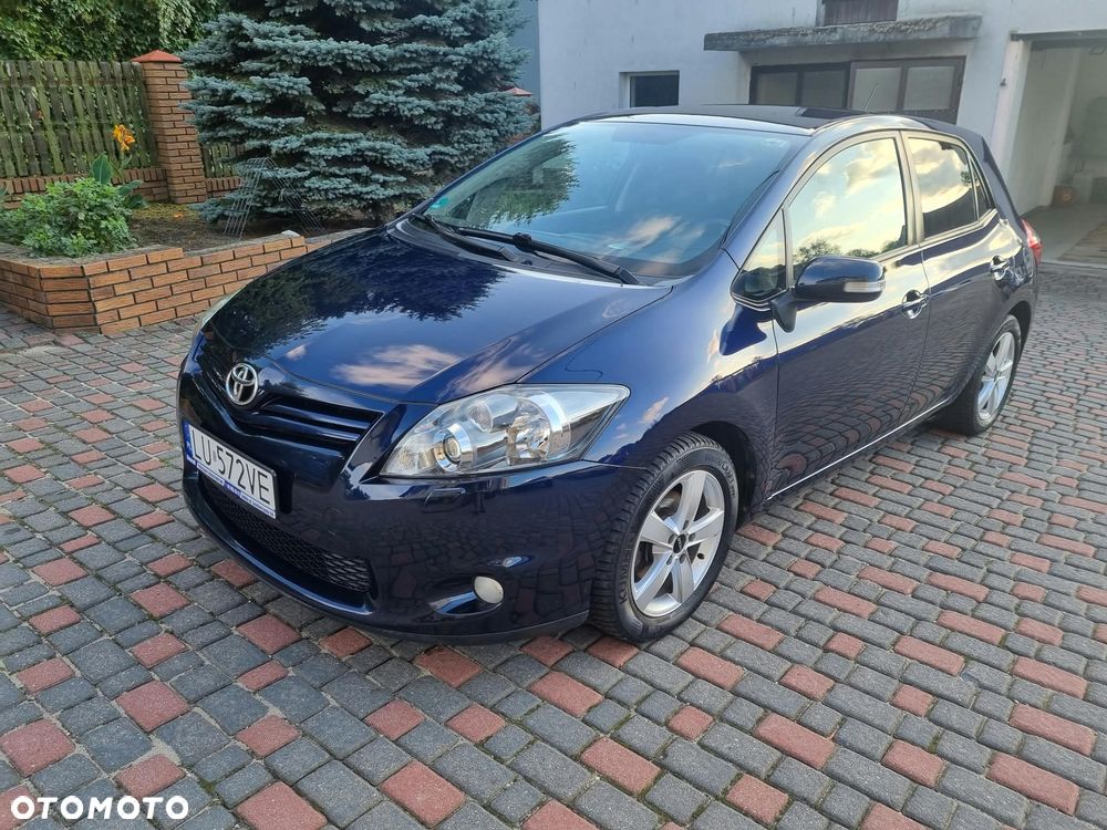Toyota Auris 2010