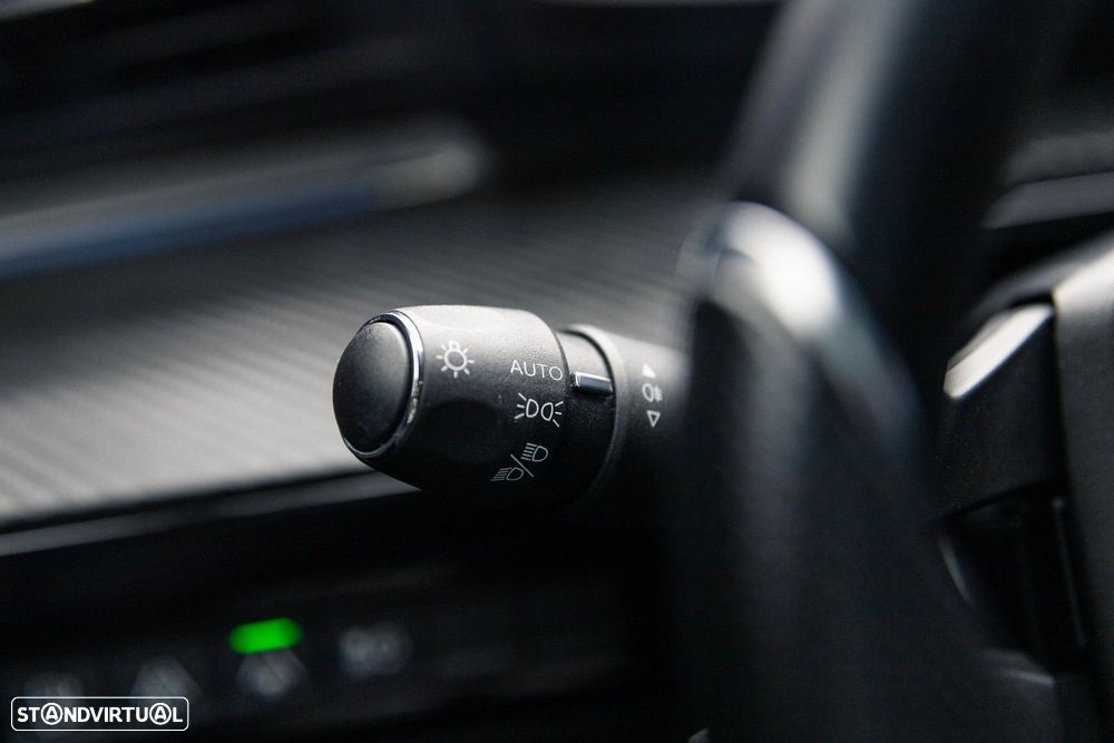 Peugeot 508 SW 1.6 Hybrid Allure e-EAT8 - 29