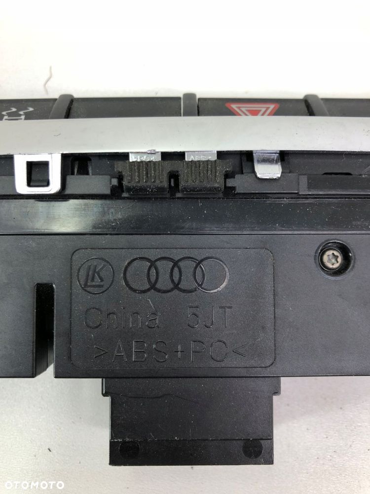 AUDI A3 PANEL STEROWANIA 8V0925301 - 3