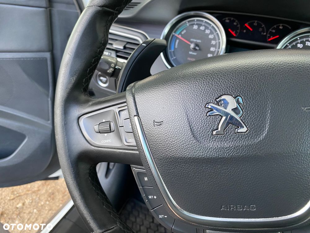 Peugeot 508 RXH 2.0 HDi HYbrid4 - 30
