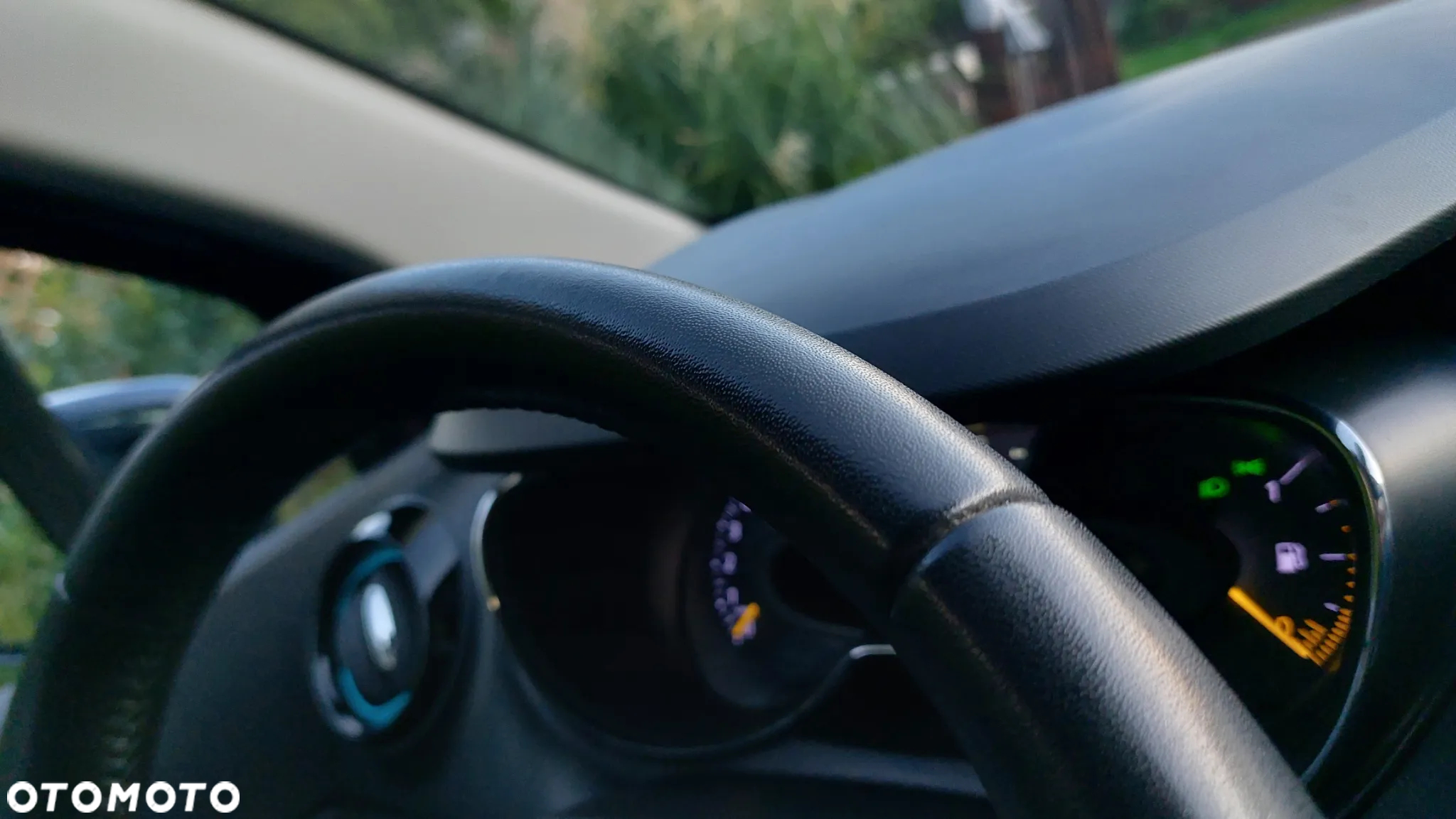 Renault Captur 1.2 Energy TCe Intens EDC EU6 - 27