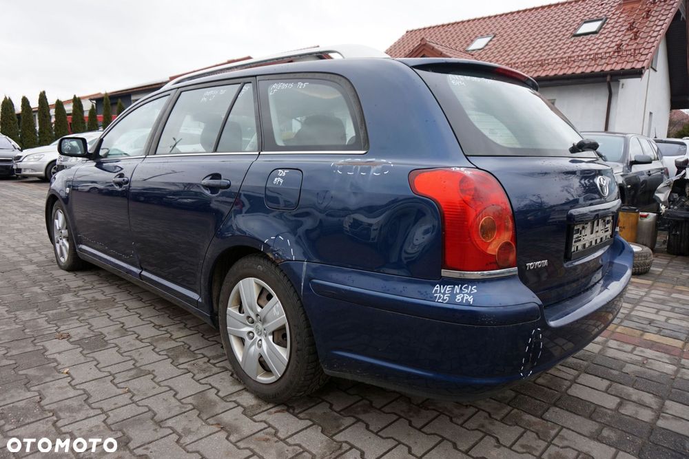 TOYOTA AVENSIS II T25 KOMBI 8P4 1.8 16V KM GRANATOWY na części - 3