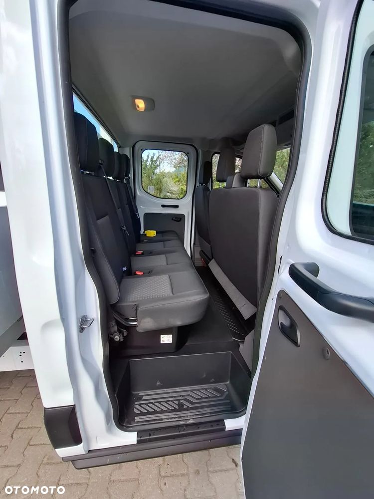 Ford Transit - 15