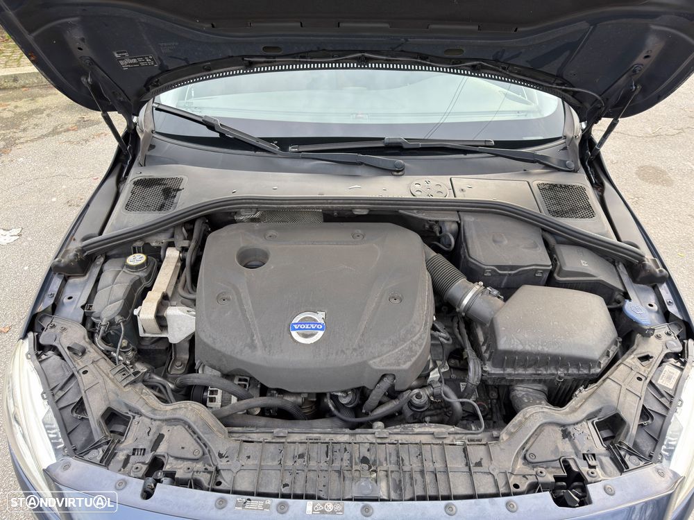 Volvo S60 2.0 D4 Momentum Geartronic - 11