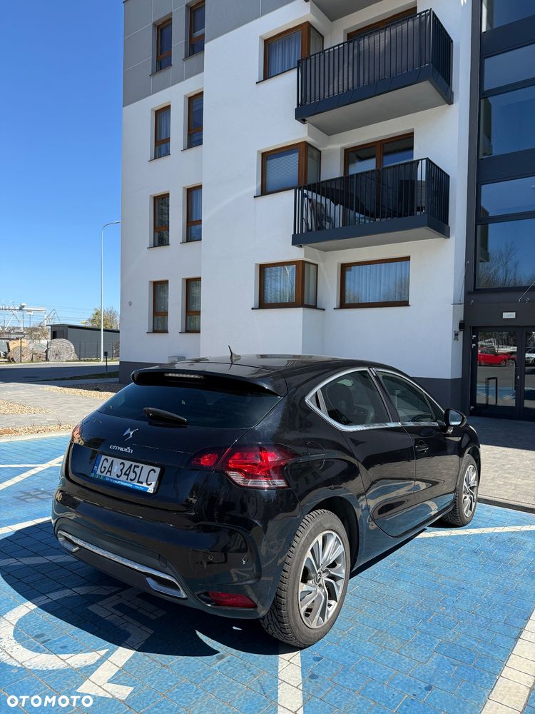 Citroën DS4 2.0 HDi SportChic - 3
