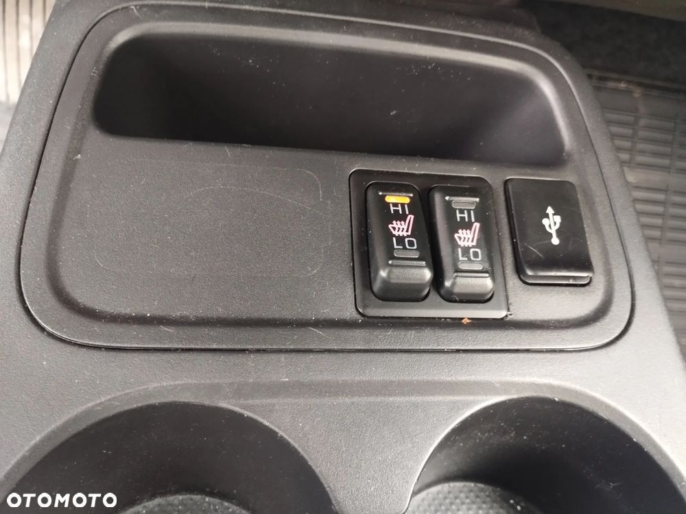 Mitsubishi Space Star 1.0 Plus - 10