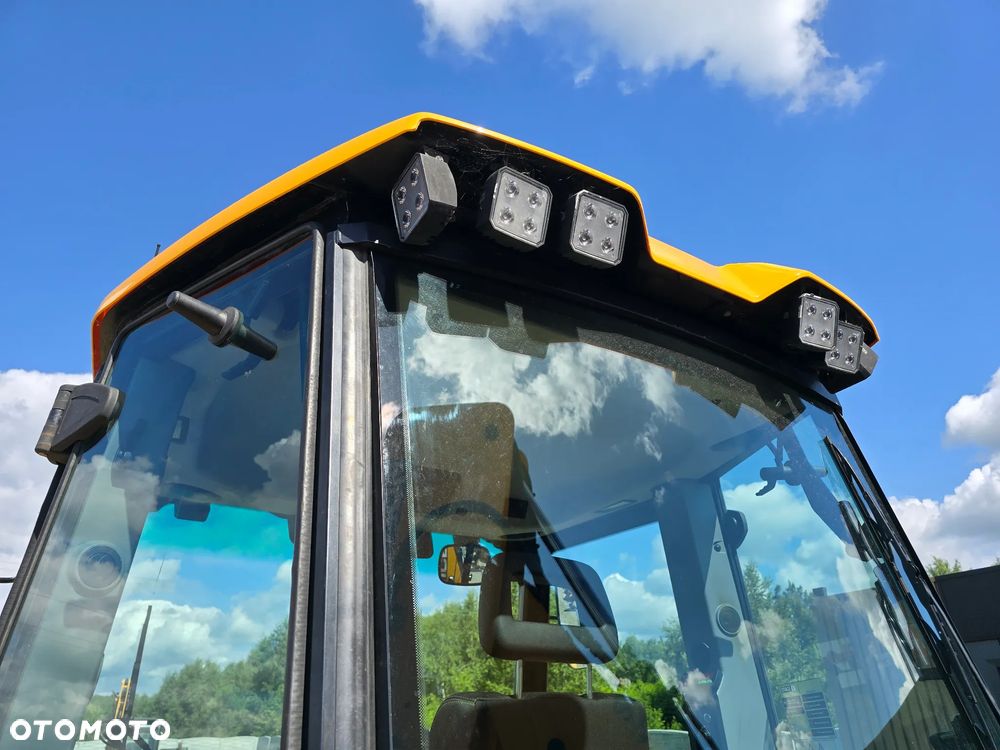 JCB - 18