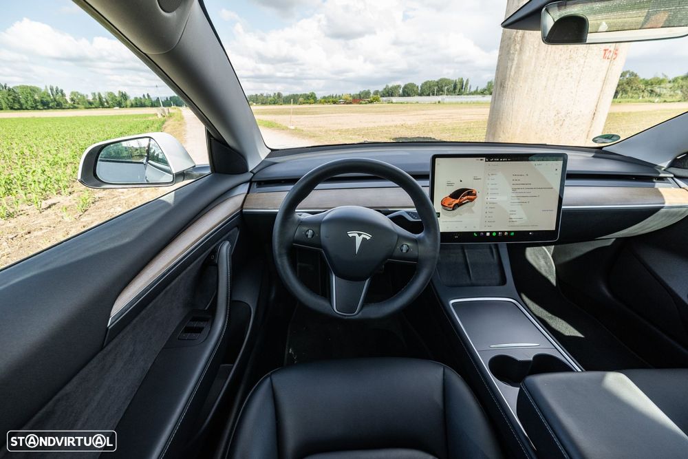 Tesla Model 3 Standard Range Plus RWD - 30