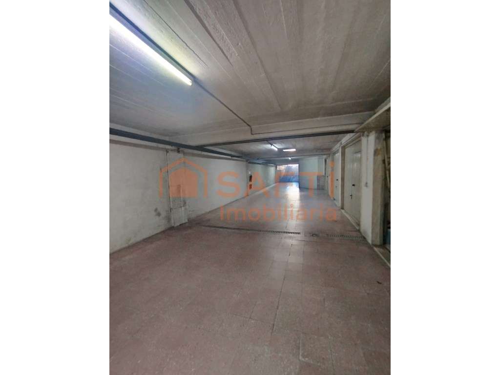 Garagem para venda no centro do Cacém - Grande imagem: 5/12