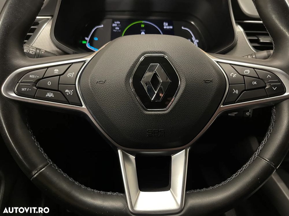 Renault Arkana E-TECH 145 Evolution - 22