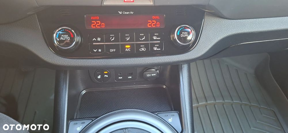 Kia Sportage - 11