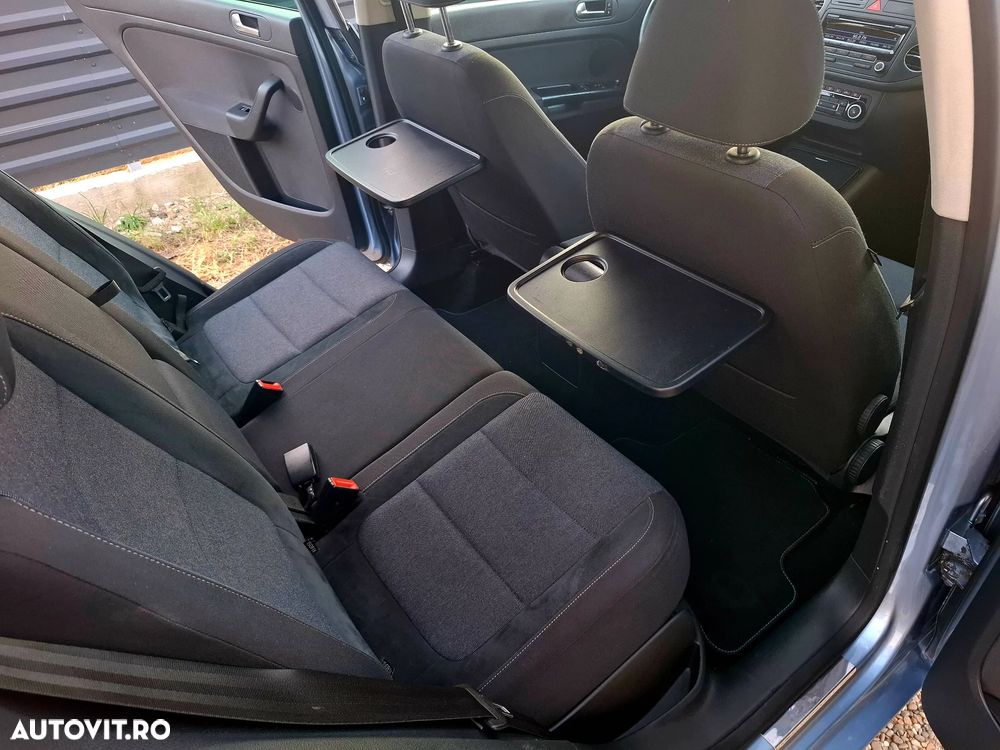 Volkswagen Golf Plus - 13