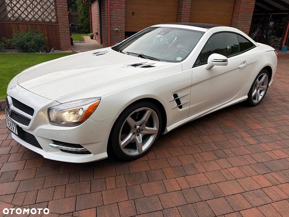 Mercedes-Benz SL - 21