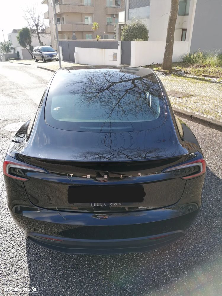 Tesla Model 3 RWD - 10