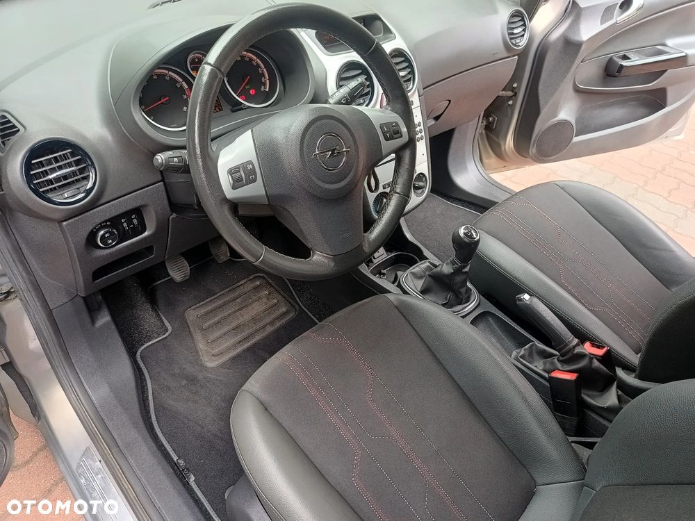 Opel Corsa - 13