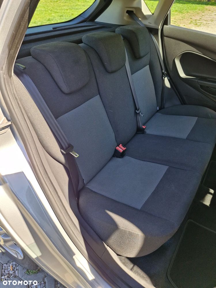 Ford Fiesta 1.25 Ambiente - 16